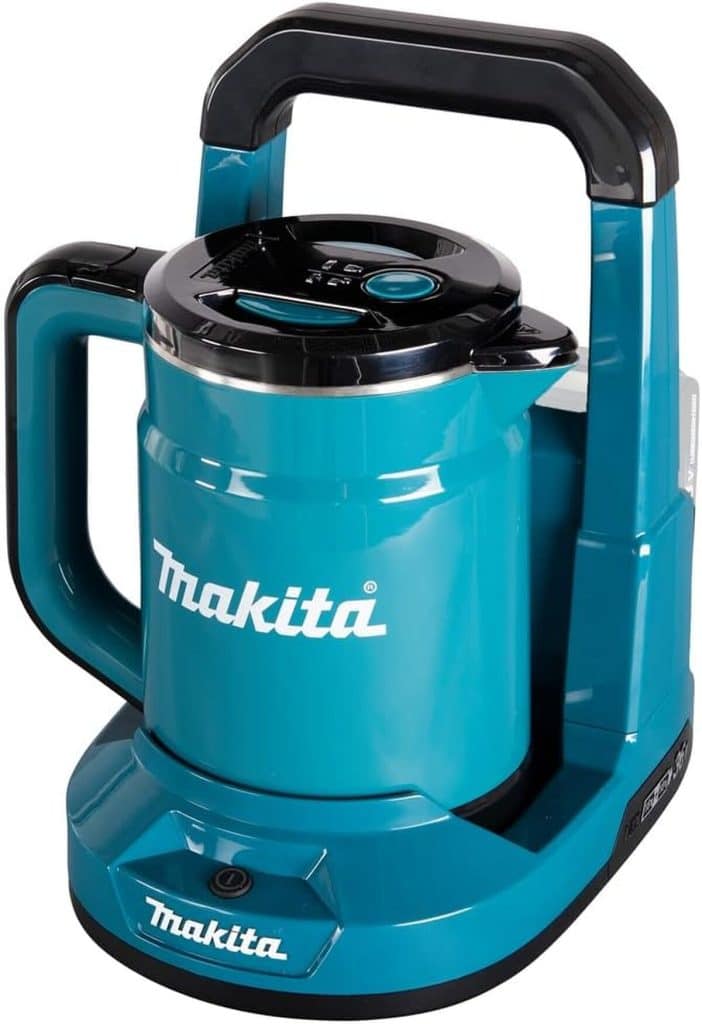Test : bouilloire Makita DKT360Z