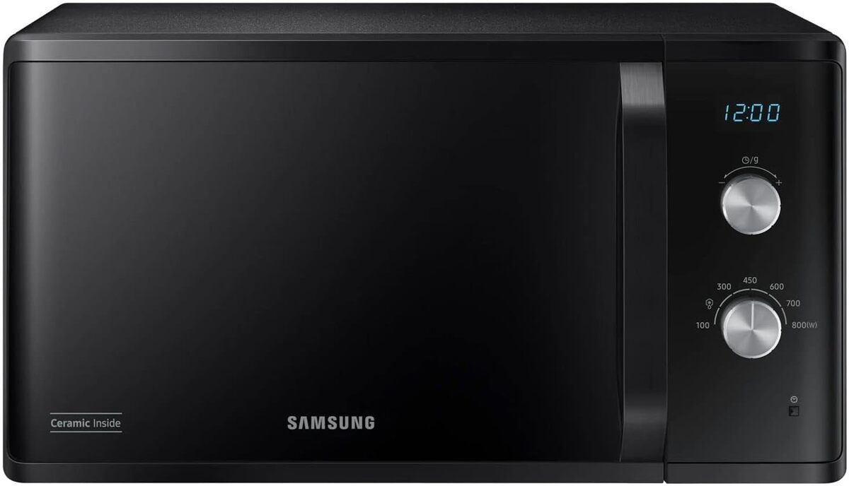 Test du micro-ondes Samsung MS23K3614AK : performance et design noir élégant