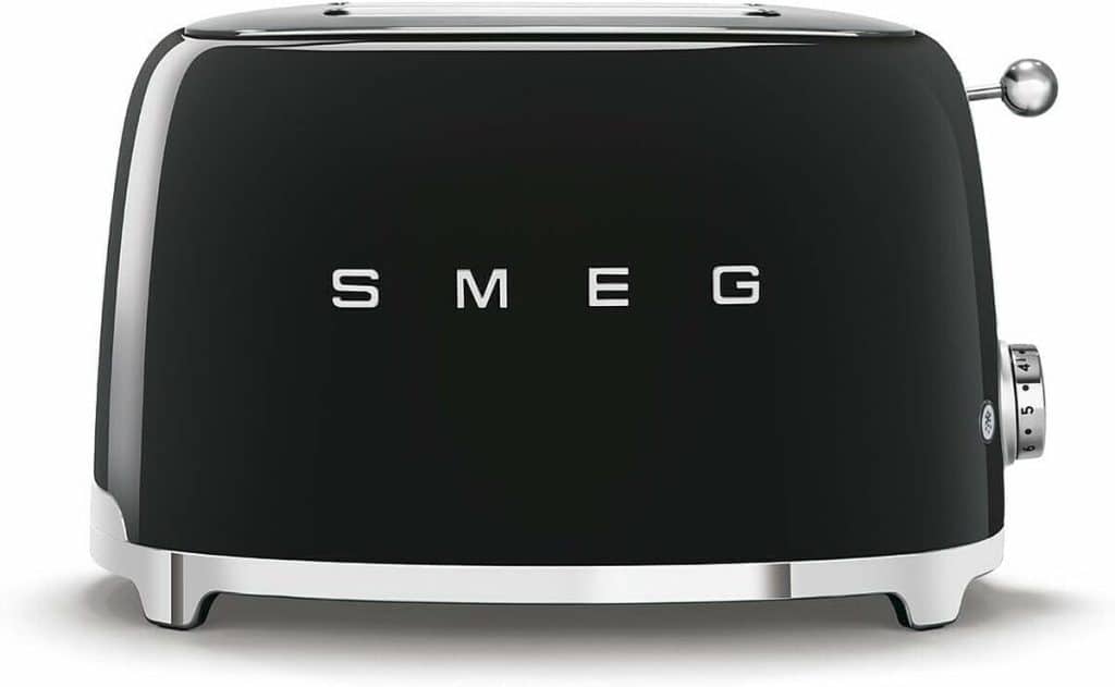 Test du grille-pain Smeg TSF01BLEU : performance et design rétro