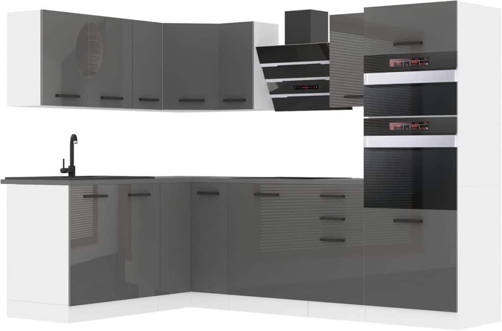 Test de la cuisine Belini L-forme : ensemble argent très brillant sans plan de travail