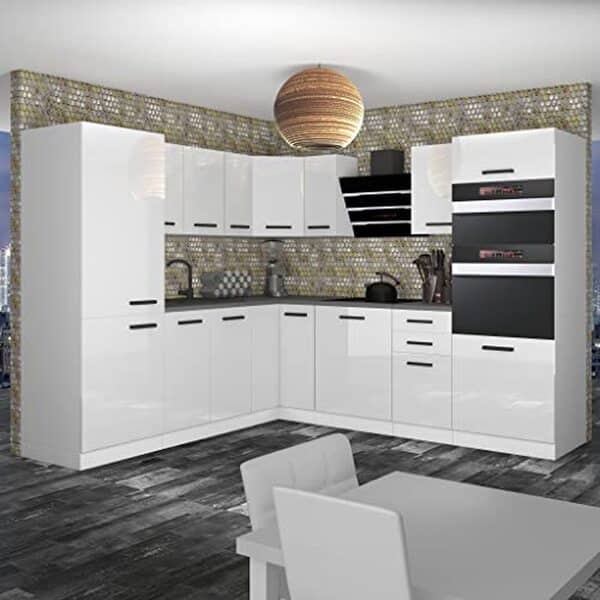 Découvrez notre test détaillé de la cuisine équipée Belini Stacy en L blanc brillant : design, fonctionnalités et performance pour votre maison.